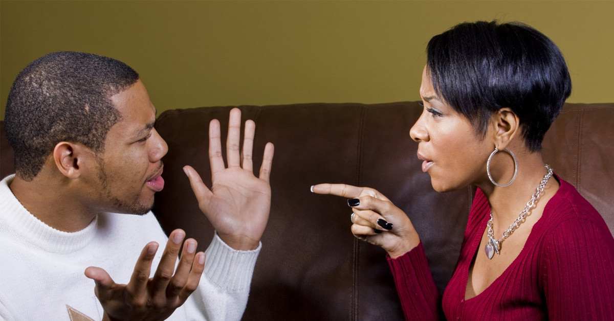 Kimse kimsenin hayatının merkezinde değildir