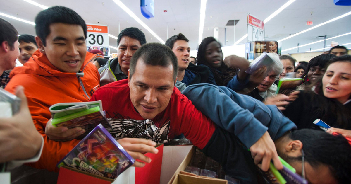 KARA CUMA İNDİRİMLERİ