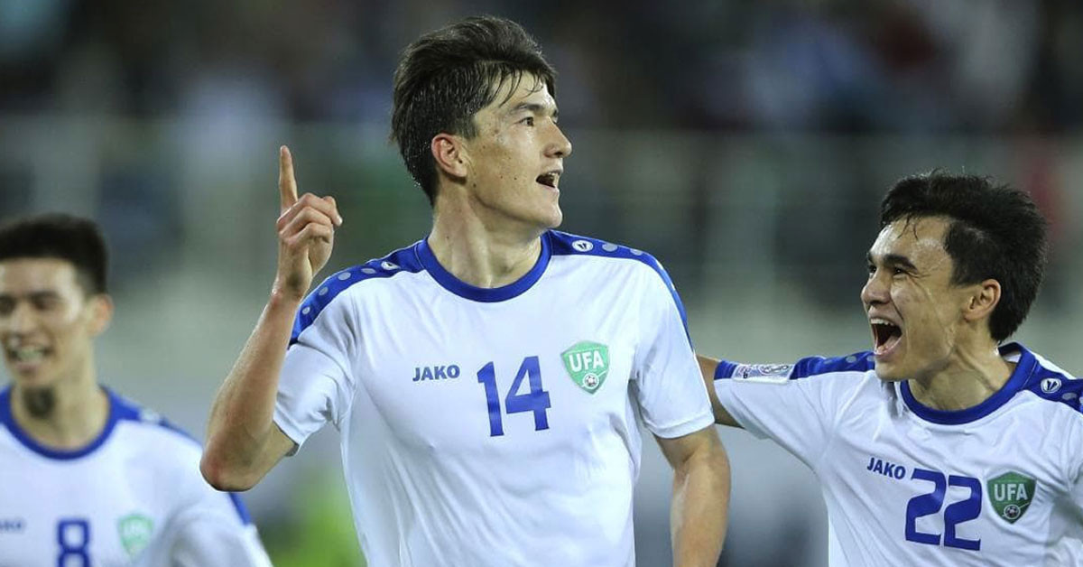 Ülkesinin milli takımında oynuyor