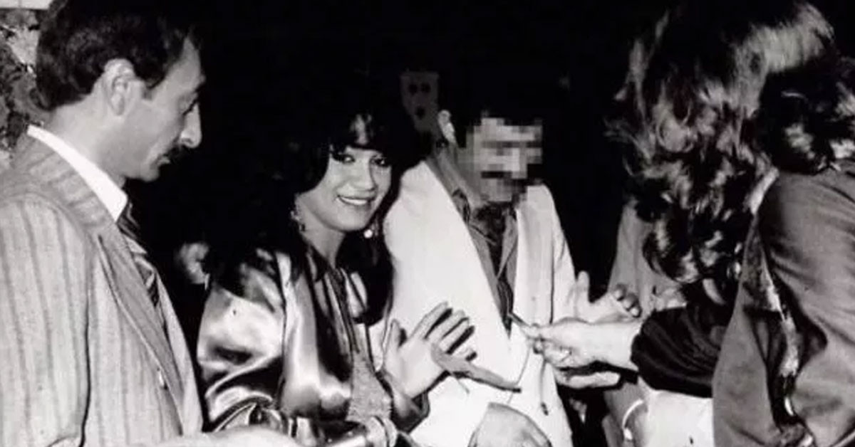 Bergen'in mezarı neden kafes içinde?