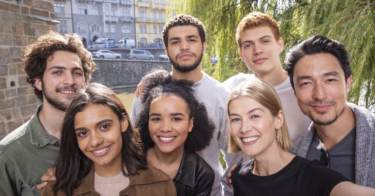 ZAMAN ÇARKI OYUNCULARI