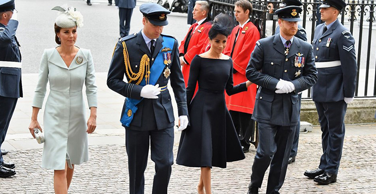 Meghan Markle Kraliçe'nin Gözdesi Oldu