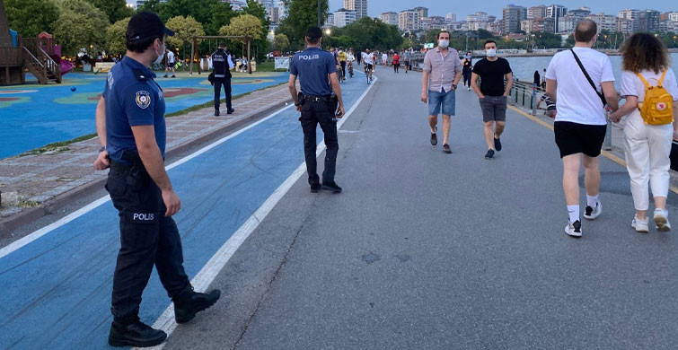  Düğünler 50 Kişiyi Aşmayacak Şekilde Yapılabilecek