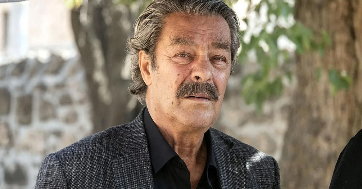 KADİR İNANIR ABLASINI KAYBETTİ