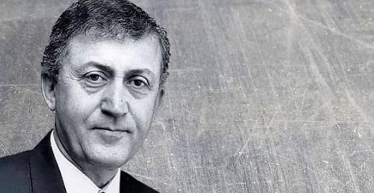 Ahmet Taner Kışlalı (21 Ekim 1999)…