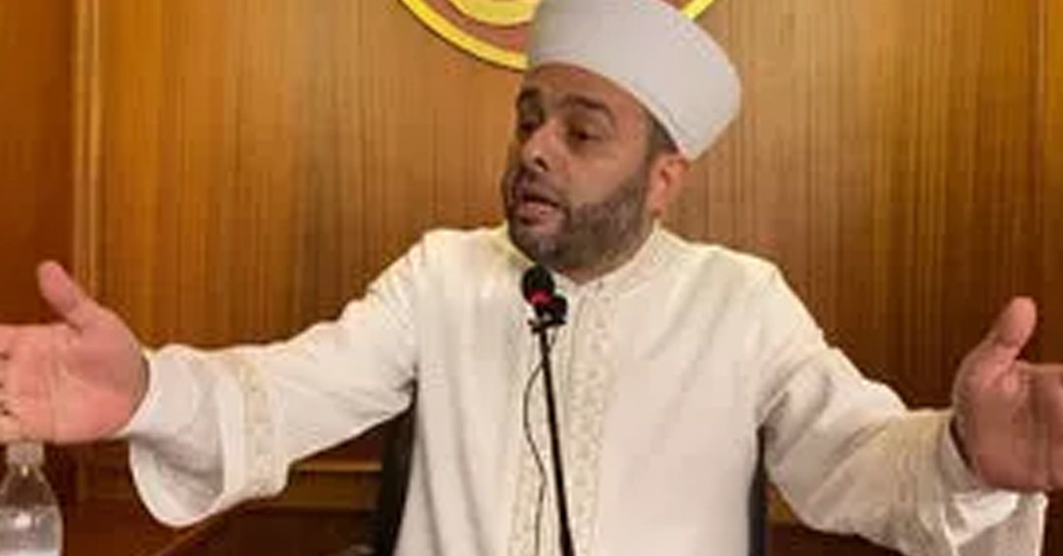 Yasaklanması gerektiğini vurguladı