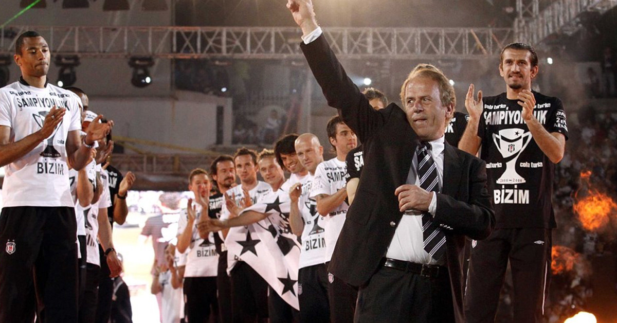 Mustafa Denizli'nin Başarıları Nedir?