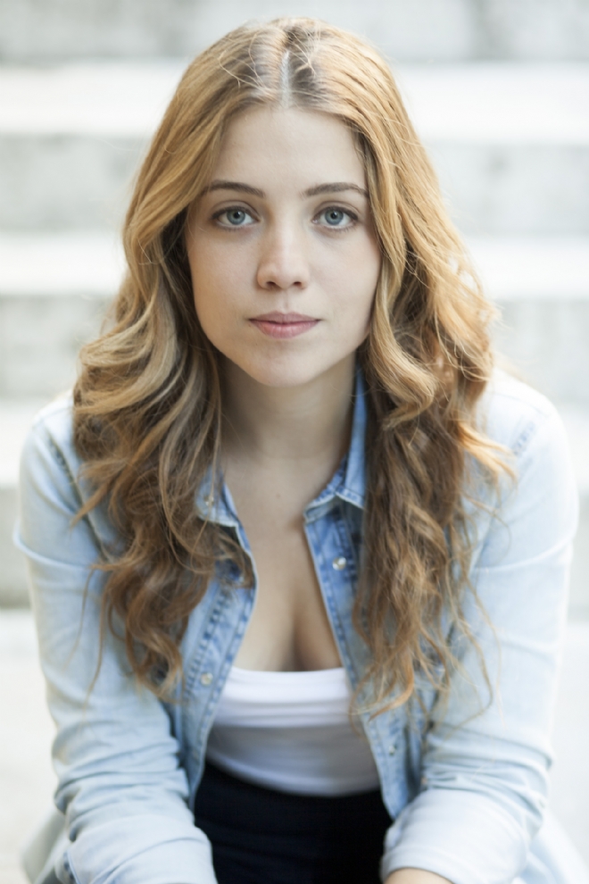 İdil Sivritepe Kimdir? 