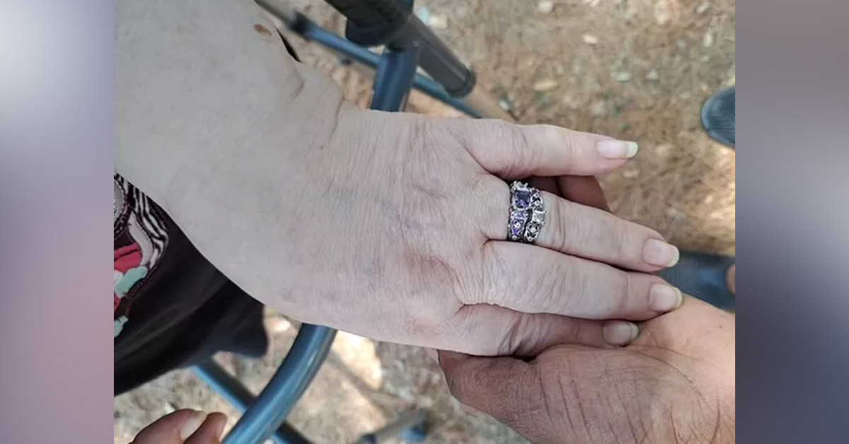 İlişkisi tepki çekti