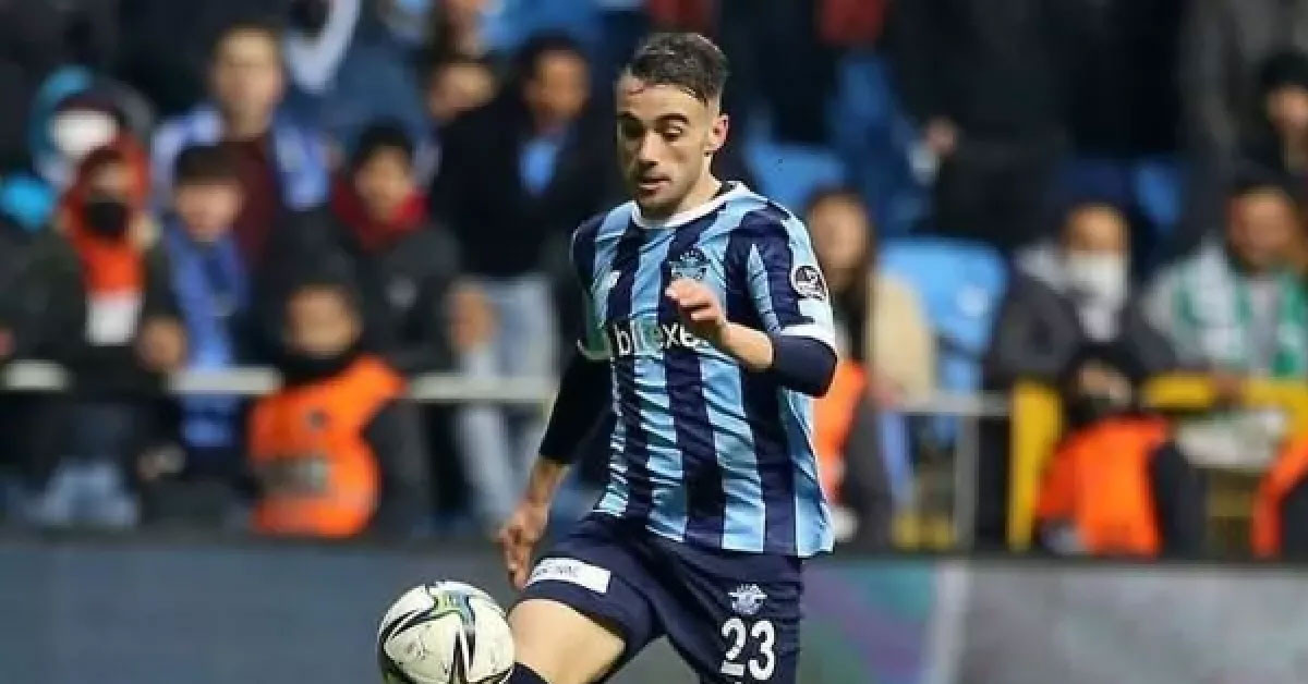 Performansı alkış aldı