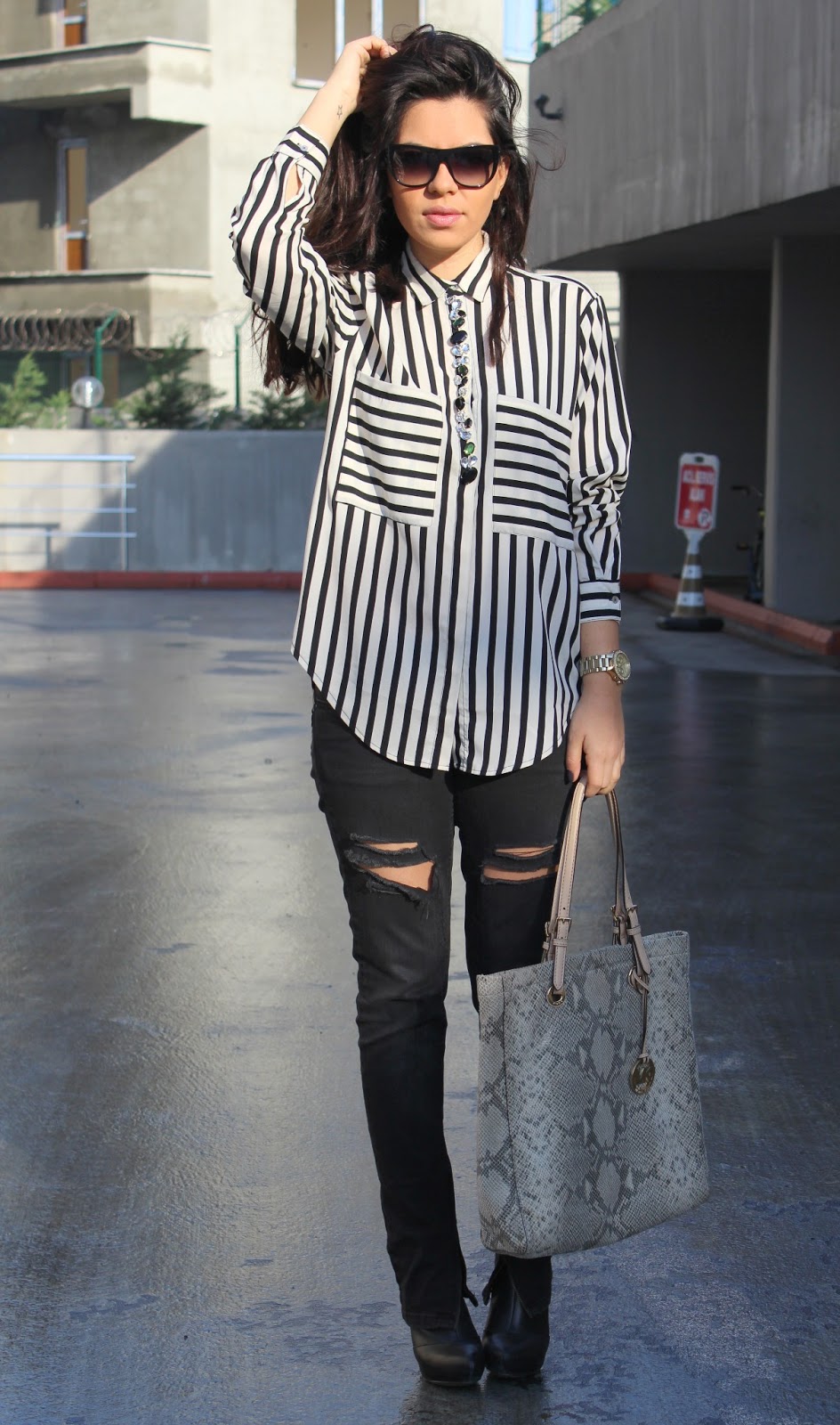 Boyuna Çizgili kıyafetler Tercih Edin