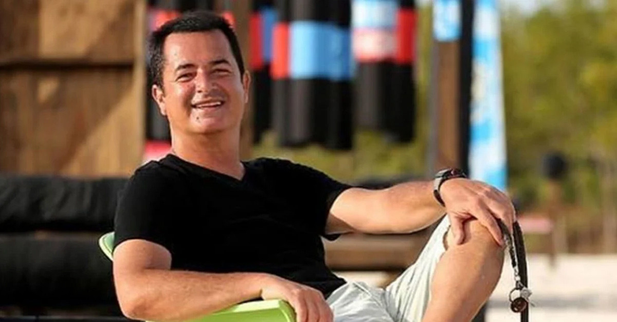 "Benim cumhurbaşkanımıza çıkarsız bir sempatim var" dedi.