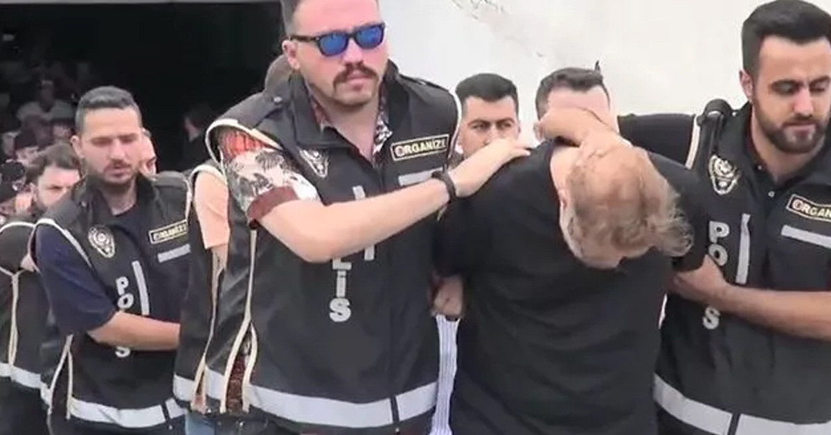 Evlerinden çıkanlar