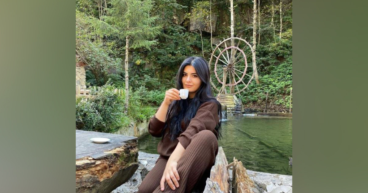 Açıldı saçıldı