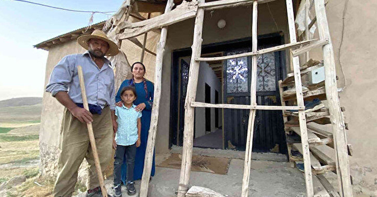 100 tane yılan çıkardı