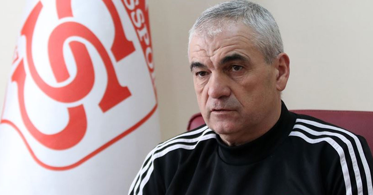 Pek çok takımda görev aldı