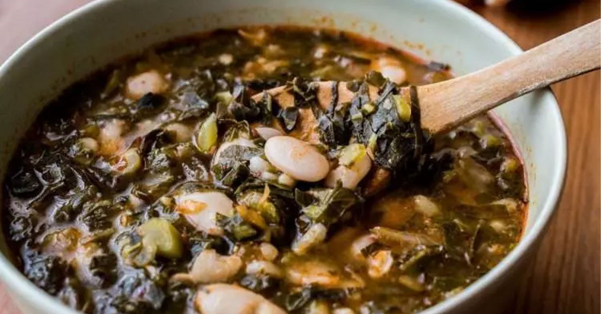 13- KARA LAHANA ÇORBASI