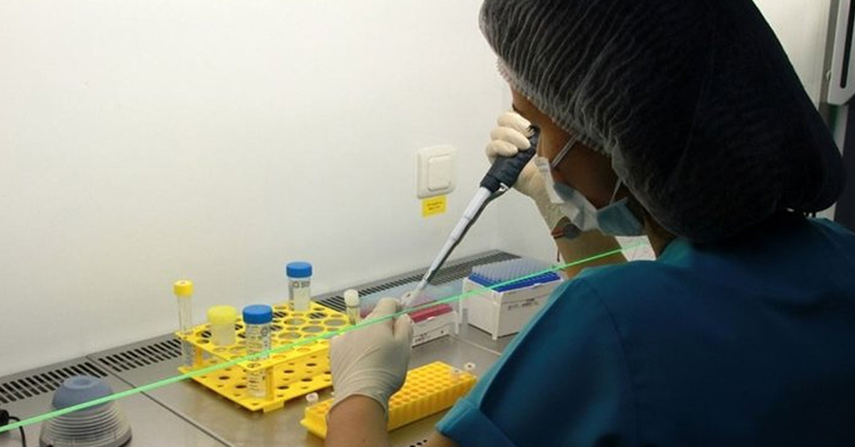 Kızları yurt dışına gönderiyorlar