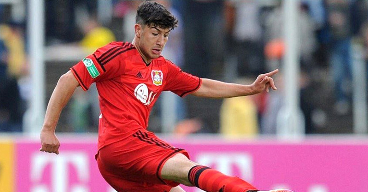 HANGİ TAKIMLARDA OYNADI?