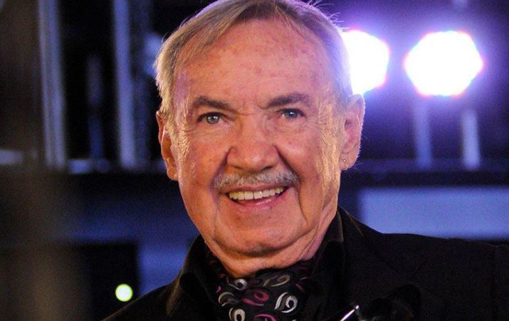 ERTEM GÖREÇ KİMDİR?