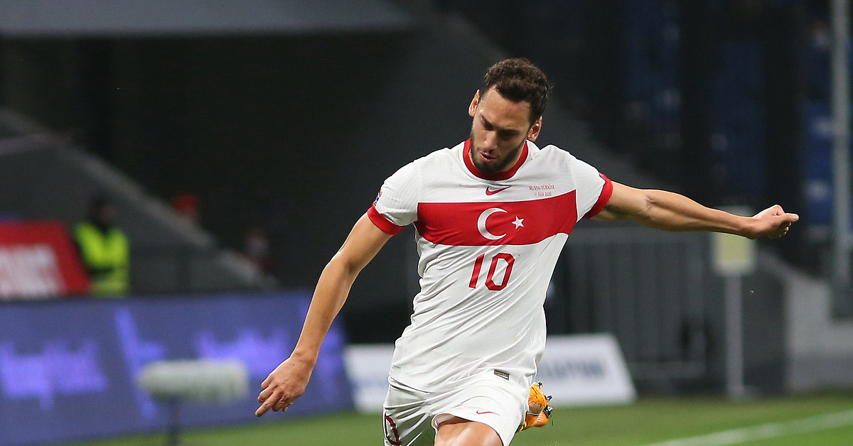 Ezeli rakibe gitmesi tepki çekmişti