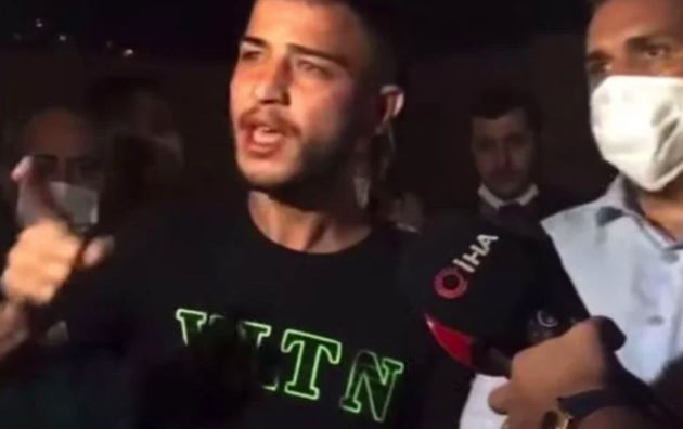 ‘HEPİNİZDEN ŞİKAYETÇİYİM’