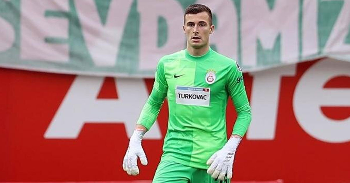 Dikkatleri üzerine çekti