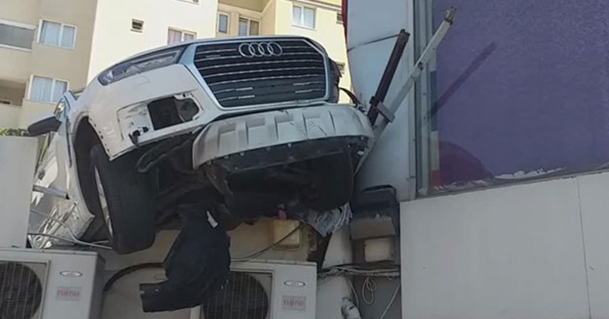 Sağlık ve polis ekipleri olay yerine sevk edildi