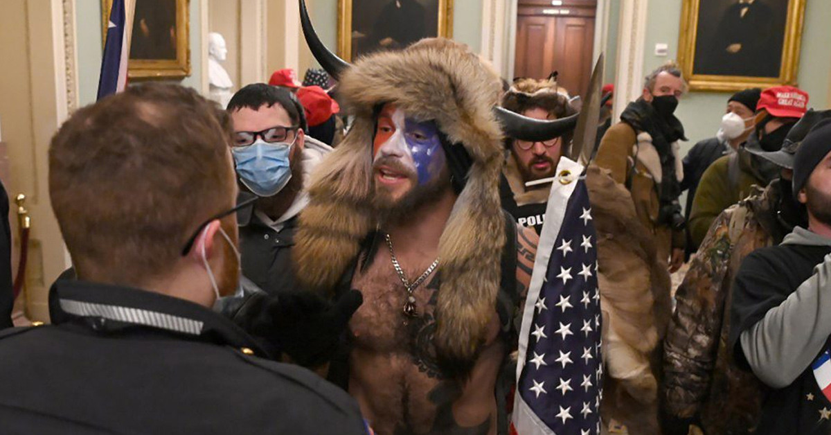 7 Ocak 2021: ABD Kongre Binası Basıldı