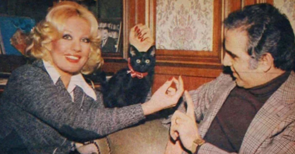 Emel Sayın - İsmet Kasapoğlu