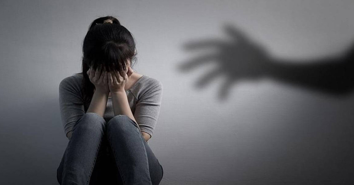 Dedesine tuzak kurdu