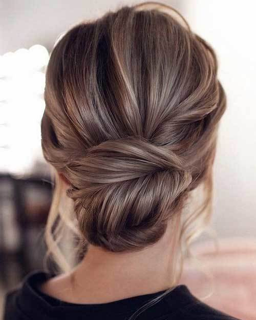 OĞLAK BURCUNA GÖRE SAÇ MODELLERİ