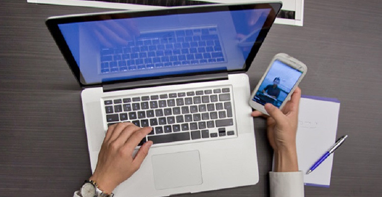 Cep Telefonları Ve Bilgisayarlar