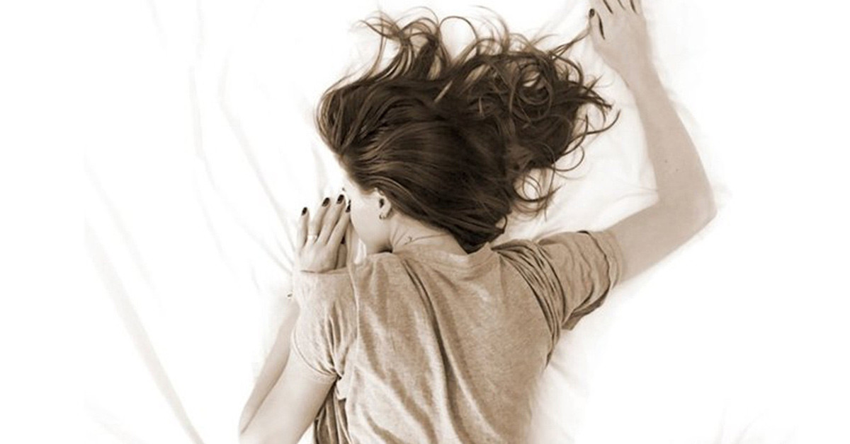 PEYGAMBER EFENDİMİZ YÜZÜSTÜ YATMAYI UYGUN GÖRMEDİ