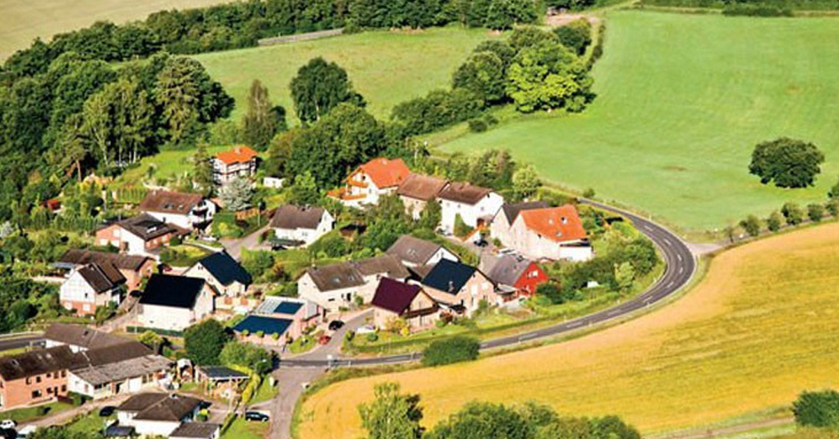 Yuttuğu su ile içine girdi