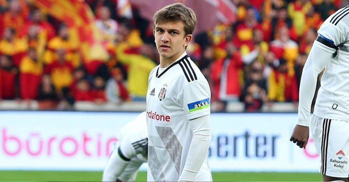 HANGİ TAKIMLARDA OYNADI?