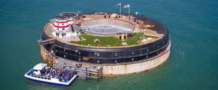 NO MAN’S FORT-İNGİLTERE