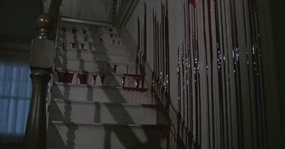 Evden birine ait olabilir