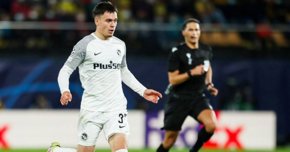 Yurt dışına hiç çıkmadı