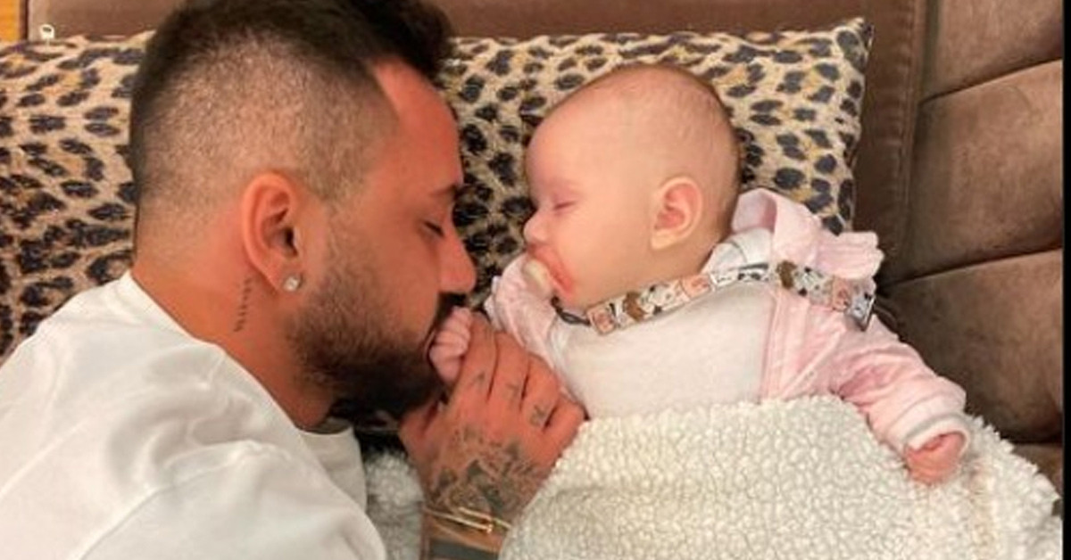 Gökhan Çıra'dan kızı ile paylaşım 