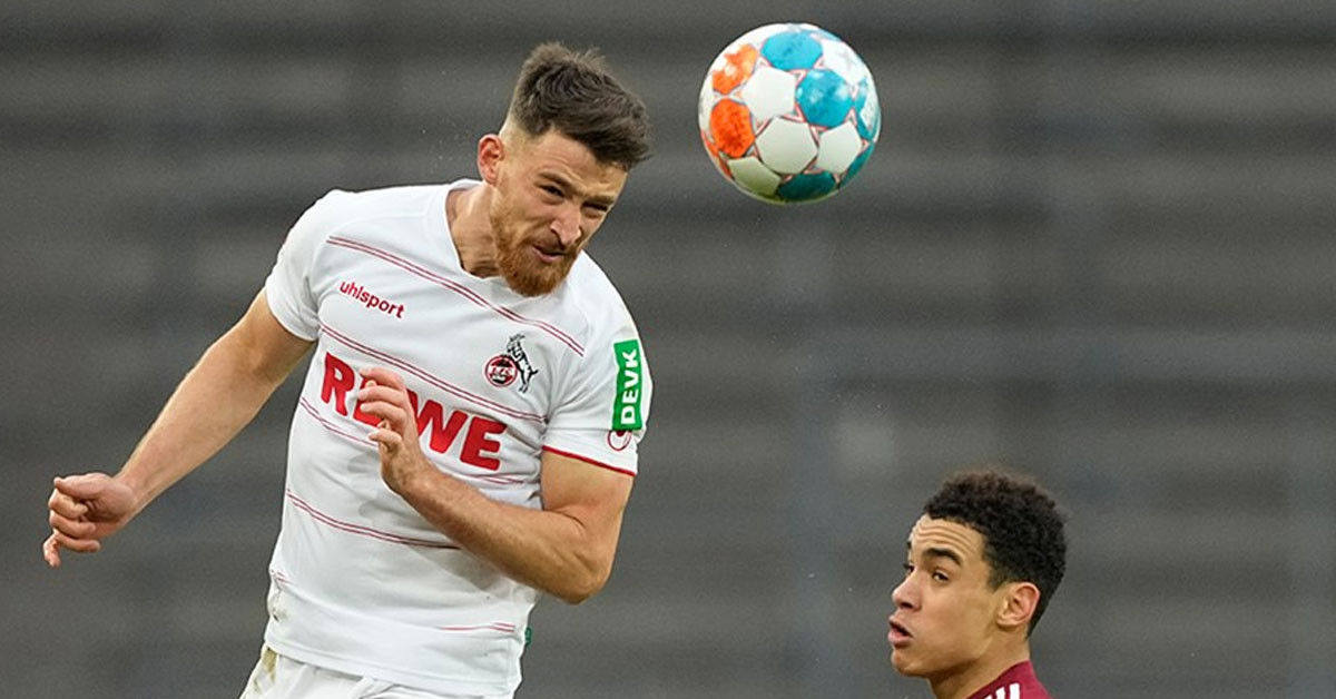 Hangi takımda oynuyor?