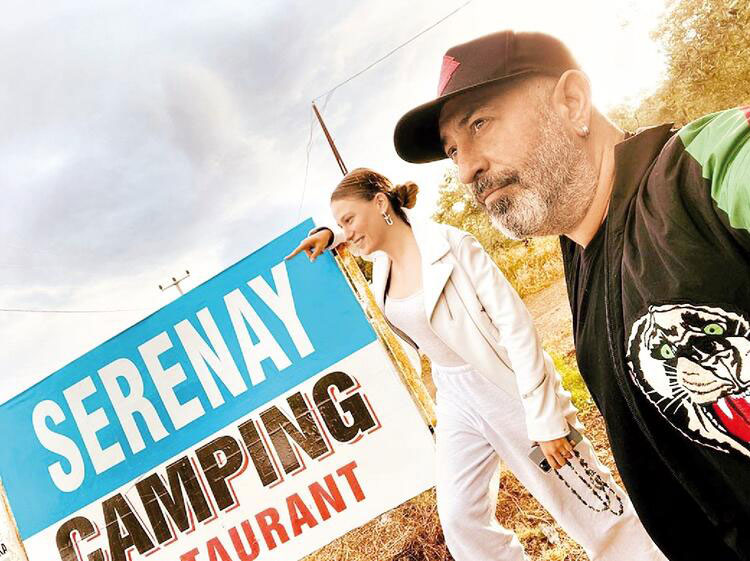 Serenay Sarıkaya - Cem Yılmaz