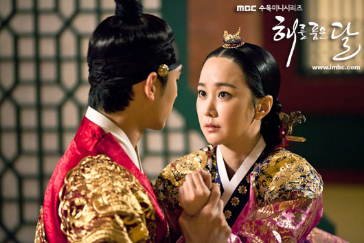 The Moon that Embraces the Sun
