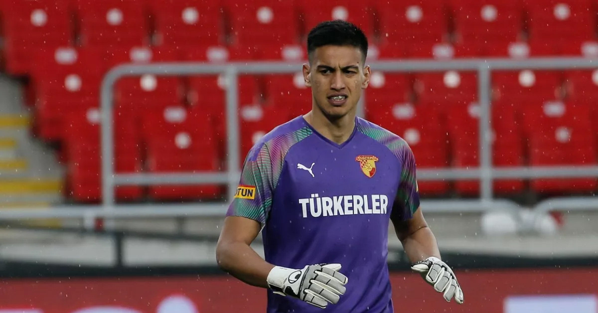 İrfan Can Eğribayat Kaç Yaşındadır?