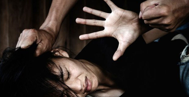 Otel Odasında İşkence