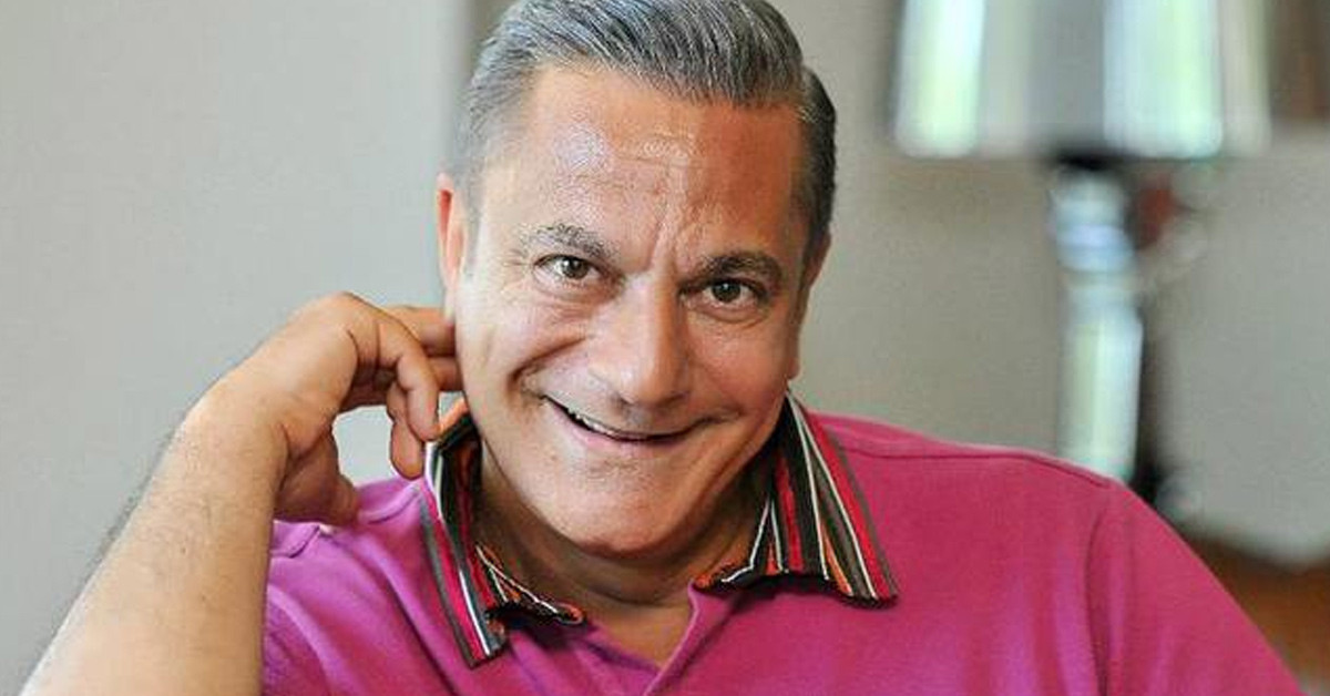 Dudaklarından öptü