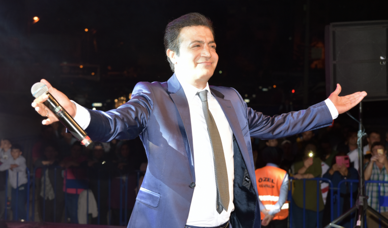 Kalp krizi sonrası hayatını kaybeden ünlü isimler