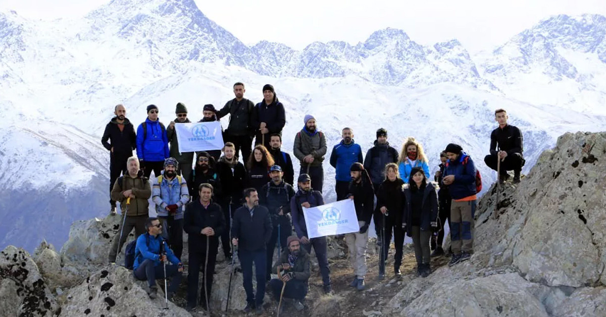 ŞEMDİNLİ'NİN HUZURA KAVUŞMASI BİZİ FERAHLATTI