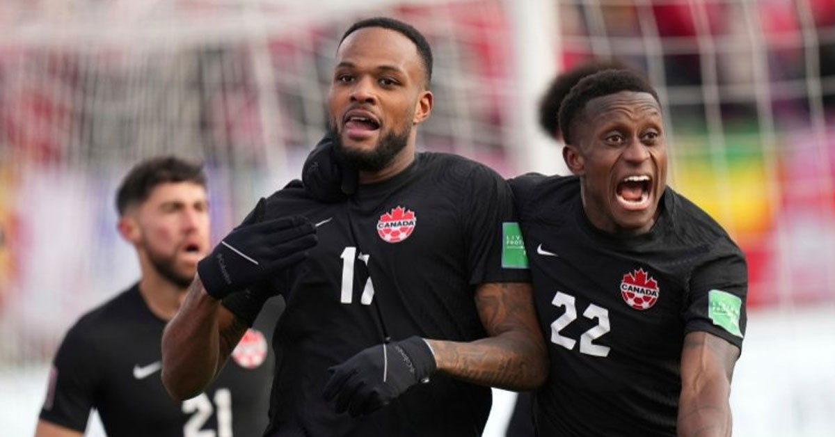 Gözler onun üzerinde