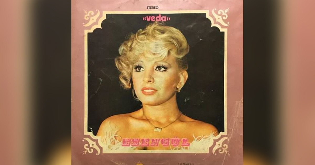 16 YAŞINDA SAHNEYE ÇIKTI